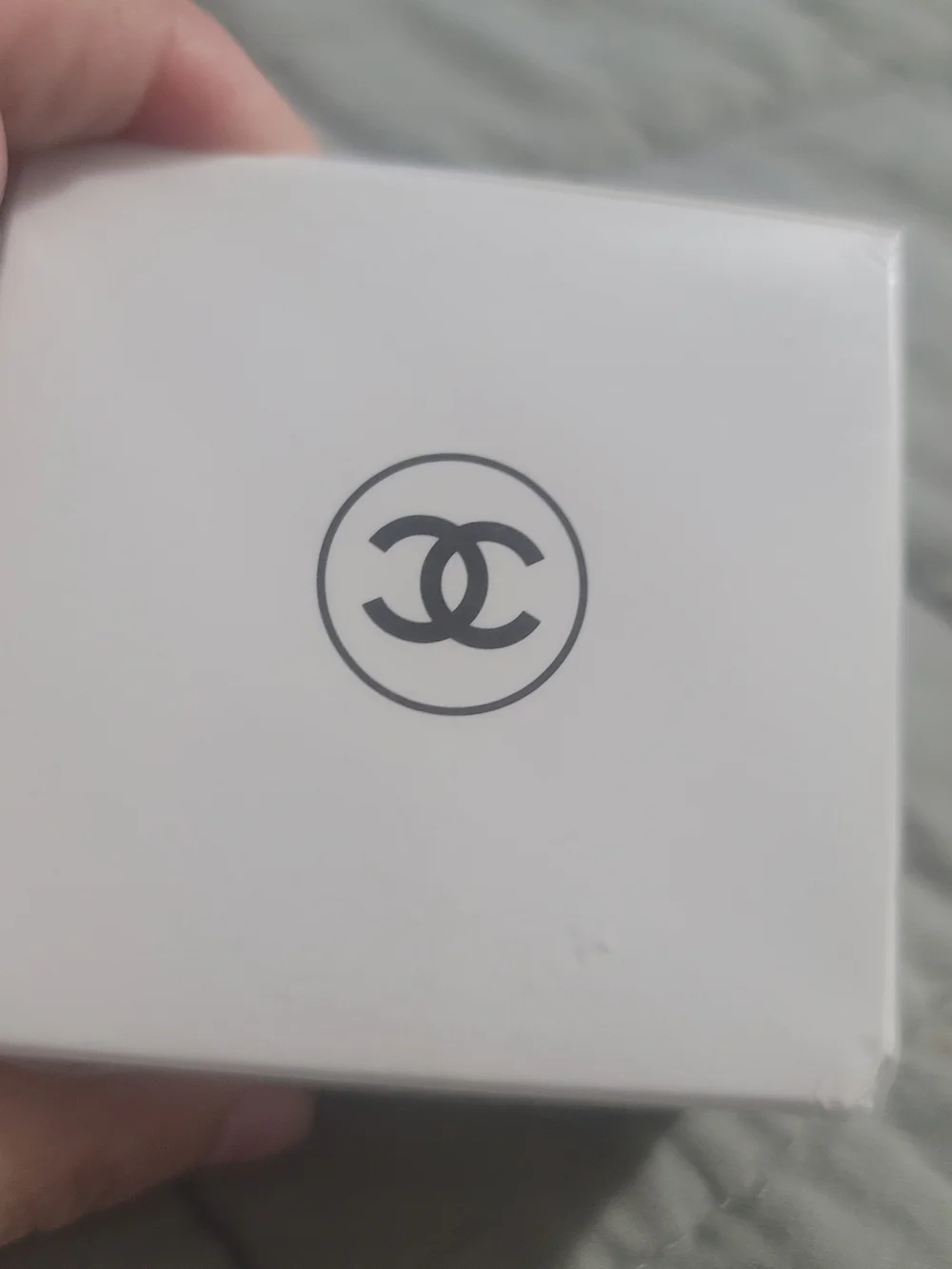 CHANEL Hydra Beauty Crème — White, Black & Blue Accents NEW in Package